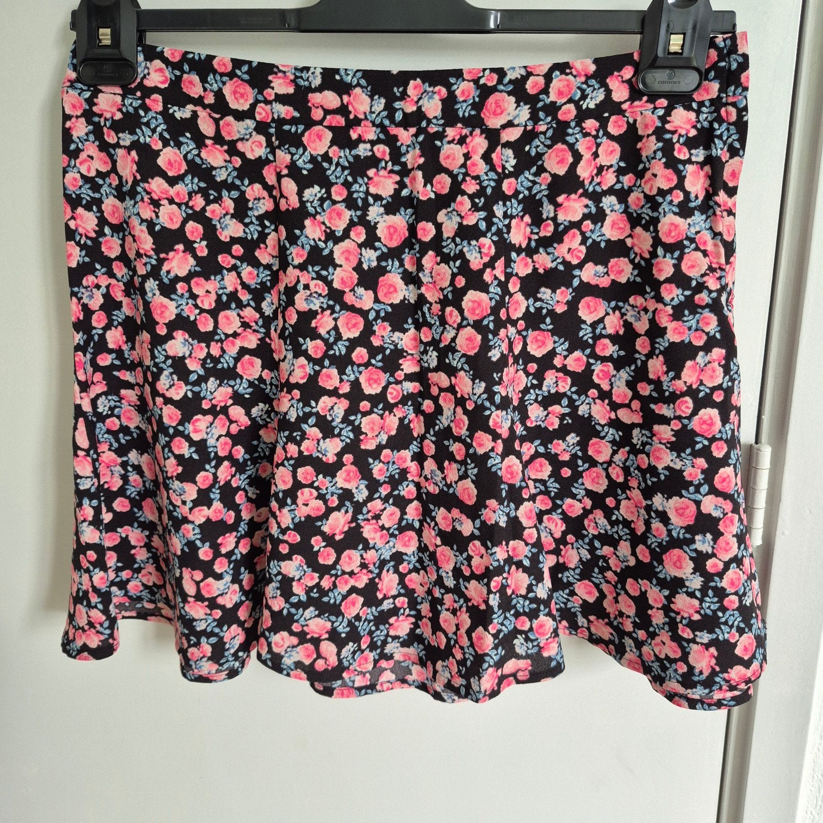 H&M mini rokje maat 42, roze met bloemenprint, nieuw, H&M, Maat 42/44 (L), Nieuw, Ophalen of Verzenden