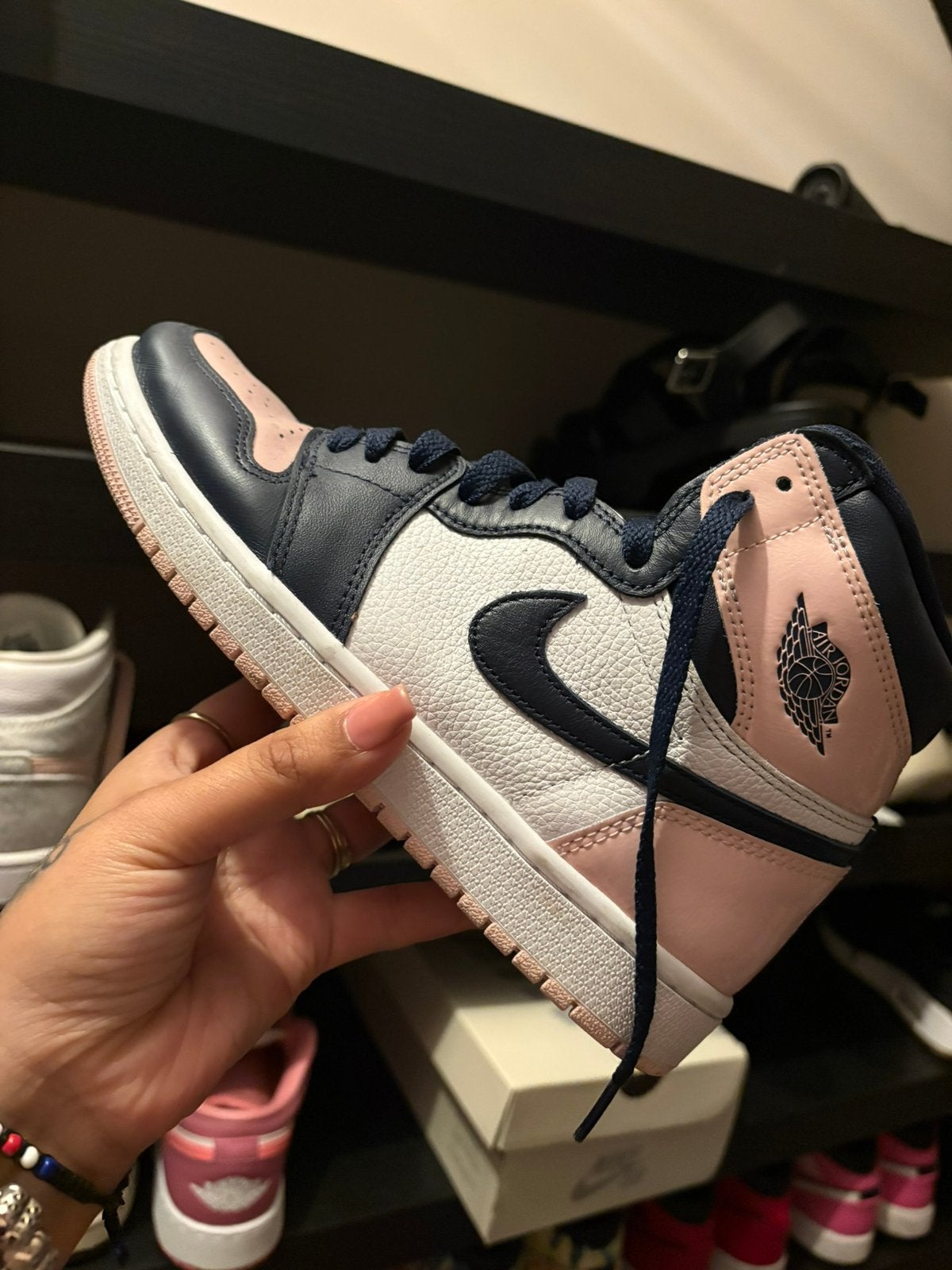 Jordan 1 bubblegum maat 38,5, Ophalen, Zo goed als nieuw, Sneakers of Gympen