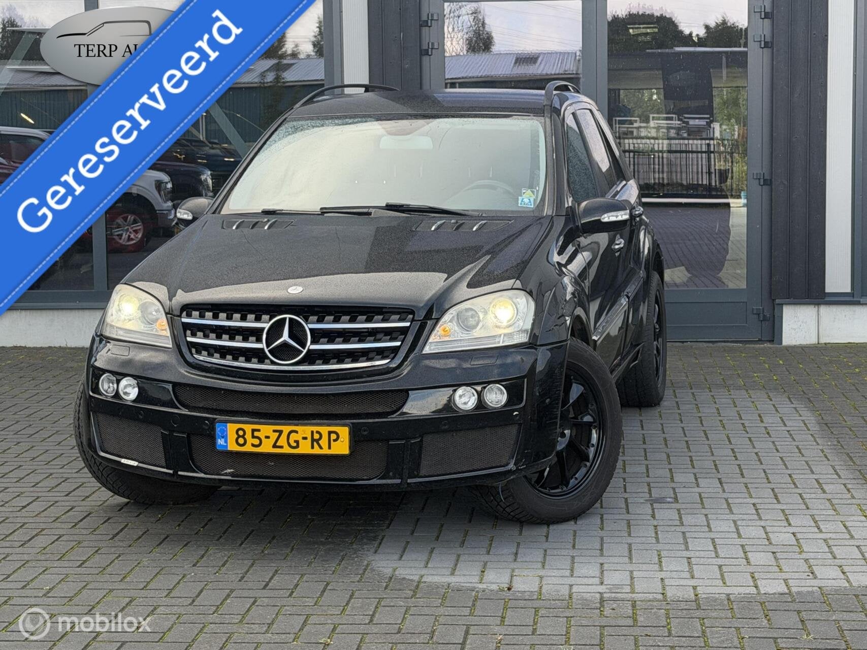 Mercedes M-klasse 320 CDI Brabus widebody Youngtimer, Auto's, Gebruikt, Zwart, 255 €/maand, Bedrijf