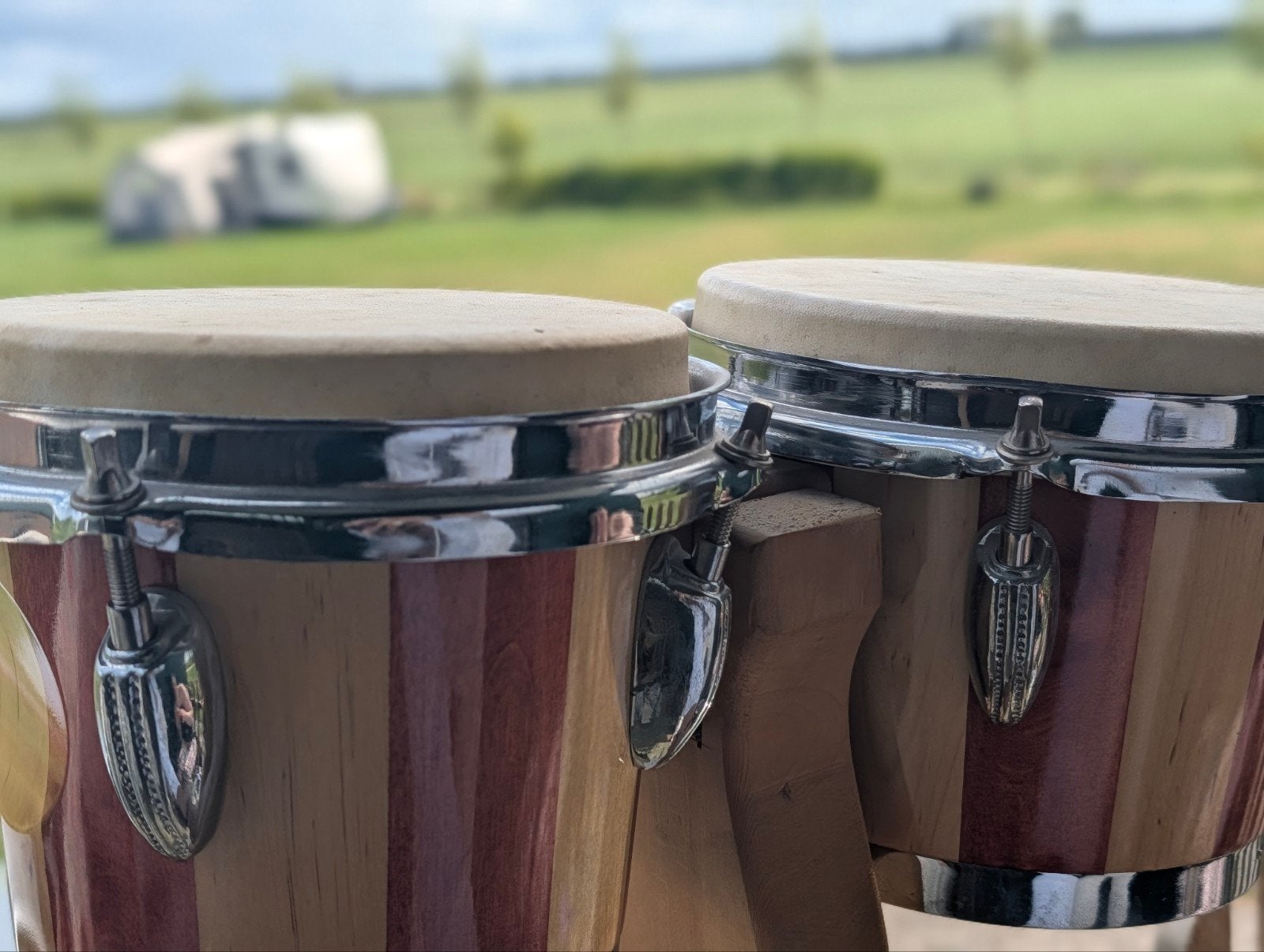 Maxtone Houten Bongo Set met Standaard | Percussie, Muziek en Instrumenten, Percussie, Ophalen of Verzenden, Gebruikt, Trommel