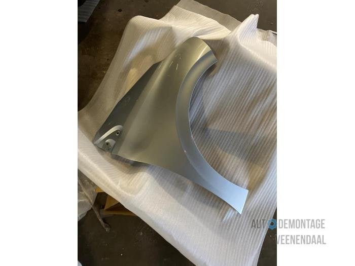 Scherm rechts-voor van een Peugeot 208 (EZRC), -, -, Nieuw, Ophalen of Verzenden
