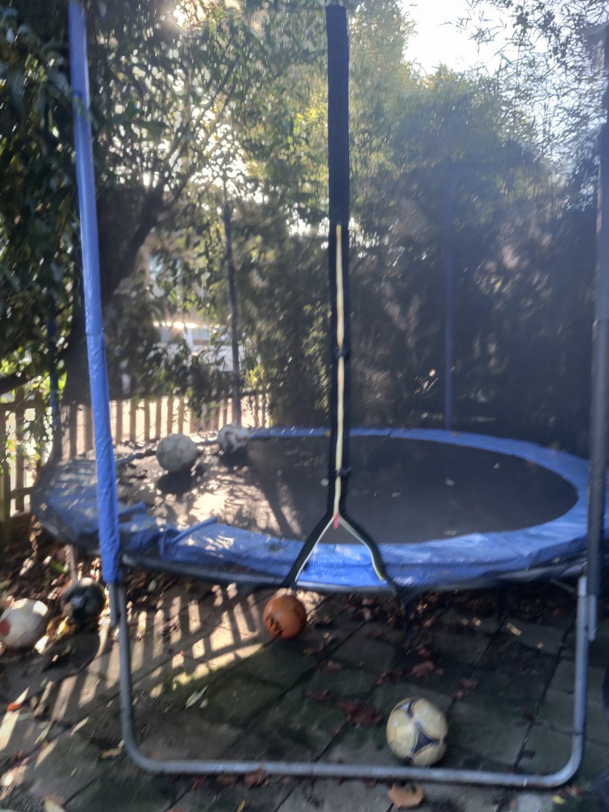 trampoline, Ophalen