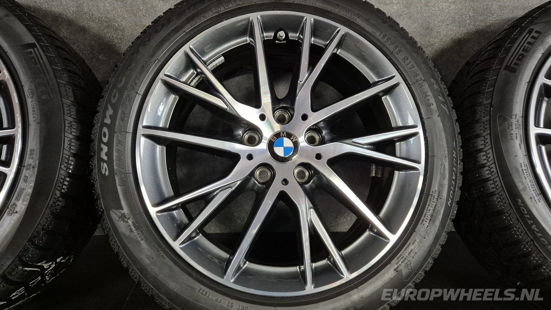 17 inch BMW F40 F44 velgen Pirelli winter Styling 489, Gebruikt, -, -, Banden en Velgen