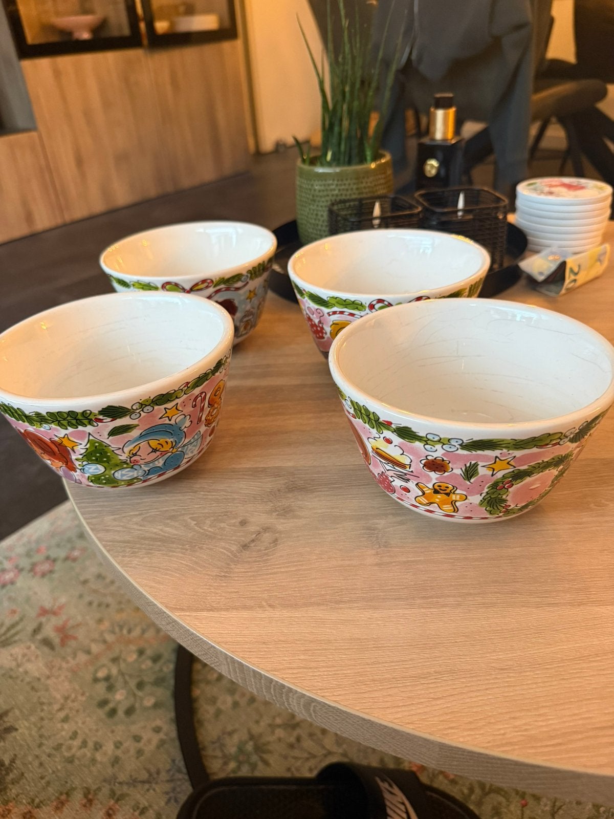 4 kommen kerst blond Amsterdam, Gebruikt, Ophalen of Verzenden, Kom(men), Overige stijlen