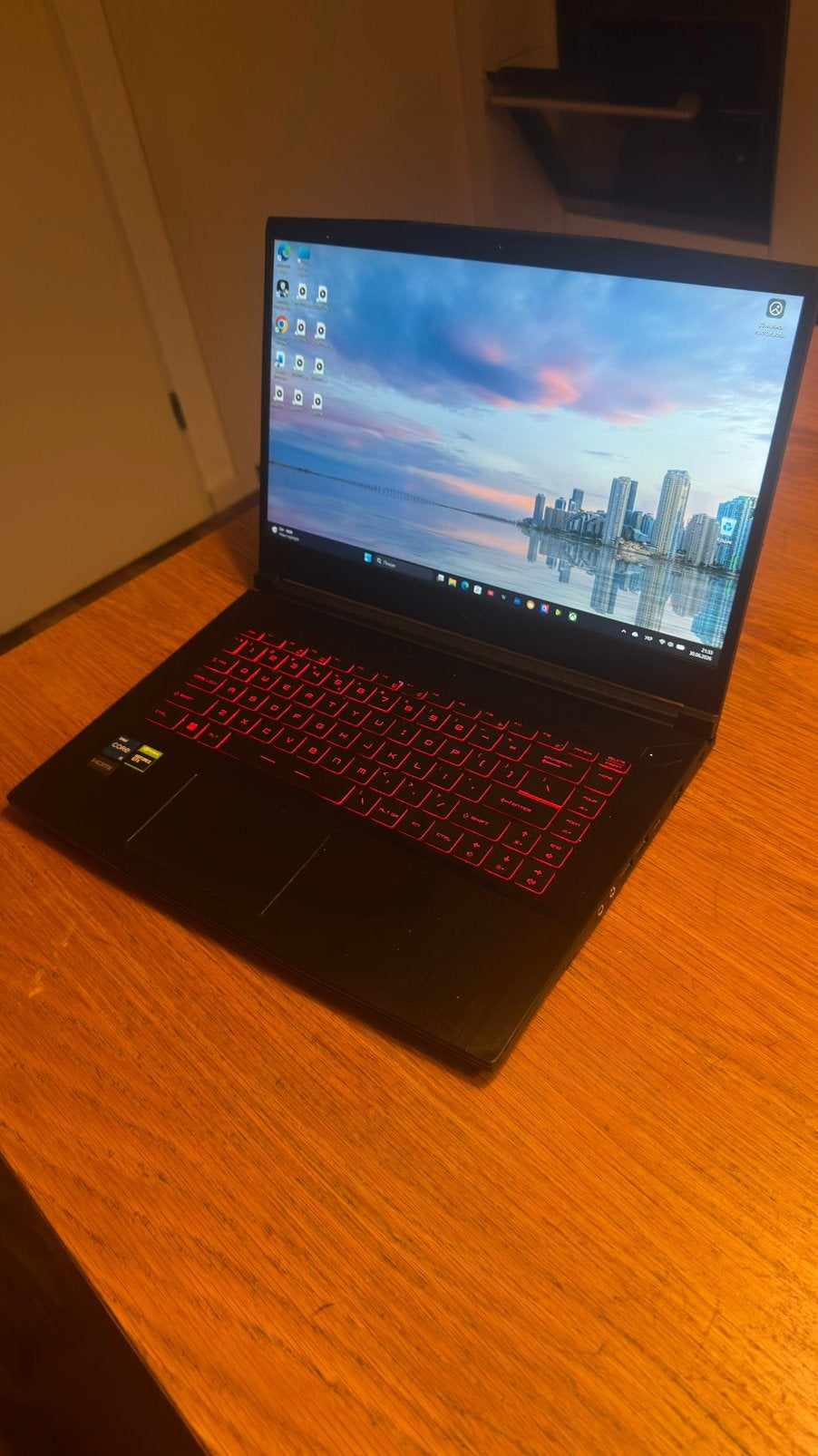 MSI GF63 Thin 11SC Gaming Laptop | i5-11400H Inclusief hoes, Ophalen, 2 tot 3 Ghz, 15 inch, Zo goed als nieuw