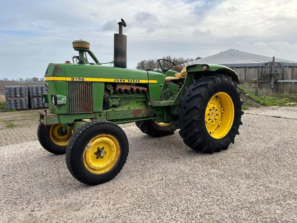 John Deere 3135, Zakelijke goederen, Agrarisch | Tractoren, 2500 tot 5000, John Deere, 80 tot 120 Pk, Gebruikt