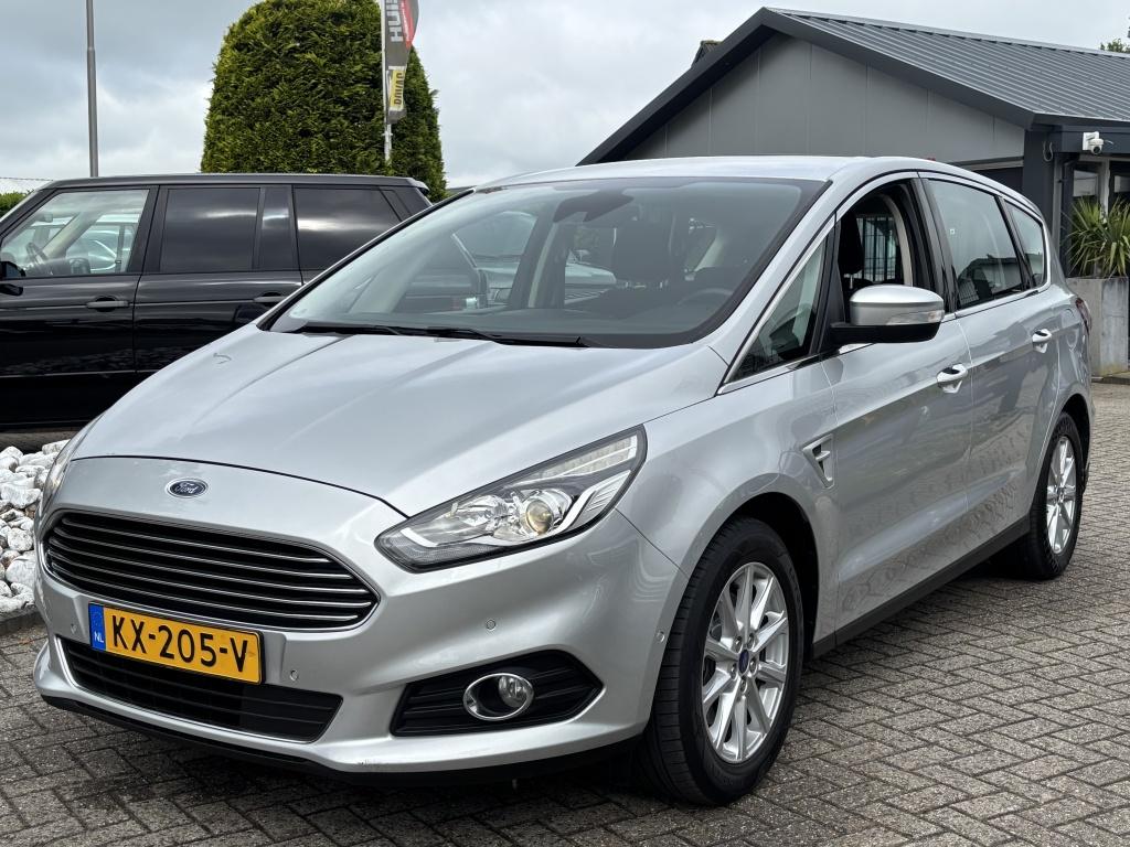 Ford S-Max 1.5 Benzine Titanium 7-Persoons 2017 NL Auto, Auto's, Euro 6, 4 cilinders, 7 stoelen, Bedrijf