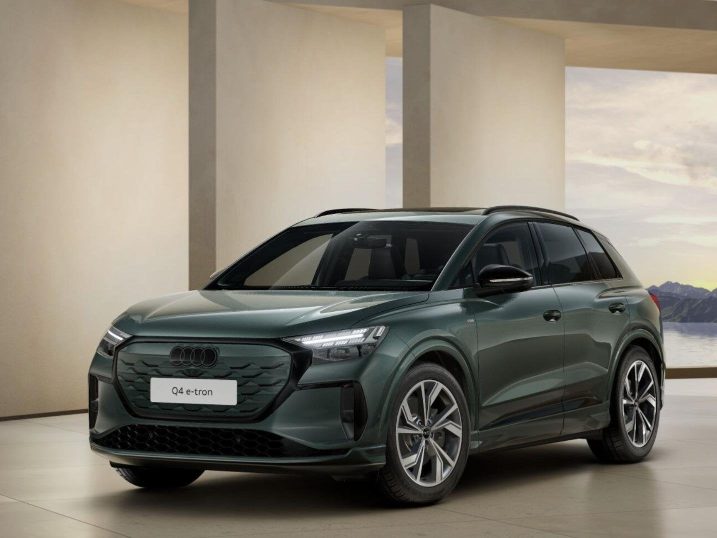 Audi Q4 e-tron S edition 82 kWh 210 kW / 286 PK SUV | Tech p