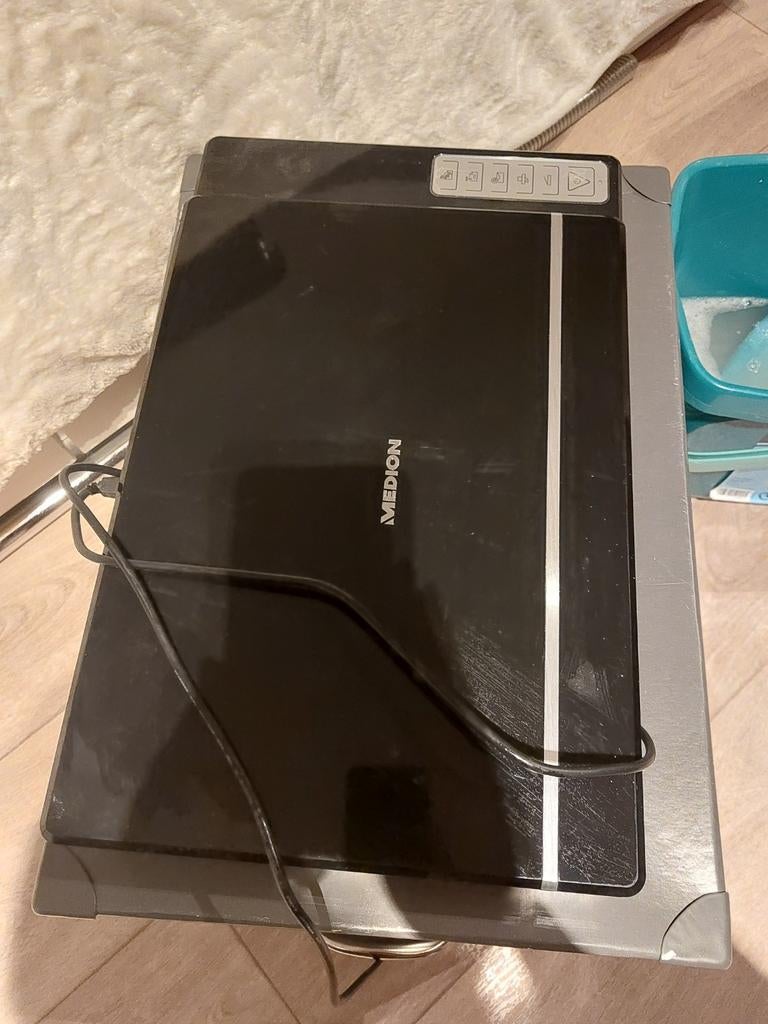 Medion P91020 (MD 91000) USB 2.0 Flatbedscanner, Gebruikt, Medion, Ophalen of Verzenden, Windows