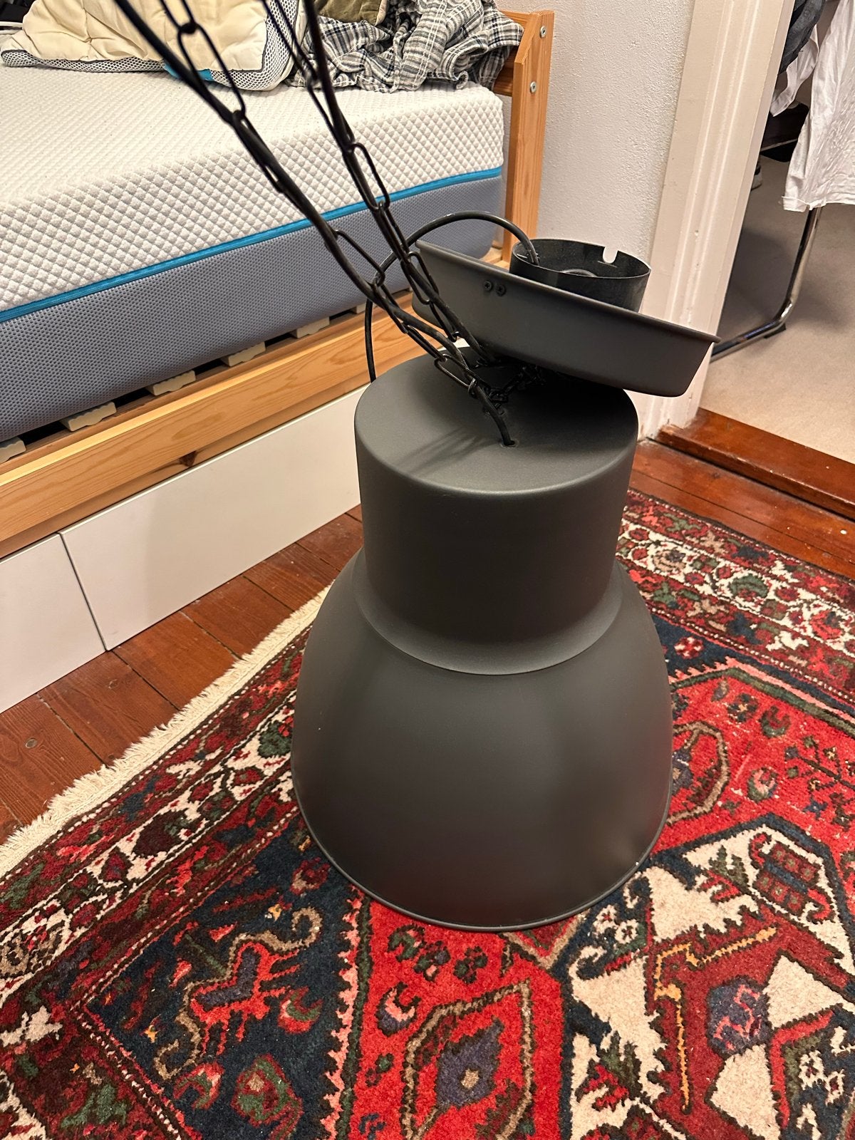Foto 3 van IKEA Hektar hanglamp - Donkergrijs, industriële stijl
