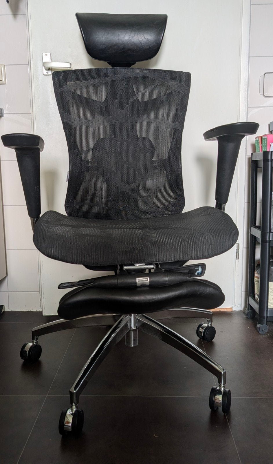 Sihoo V1 Luxe Ergonomische Bureaustoel, Huis en Inrichting, Bureaustoelen, Ophalen