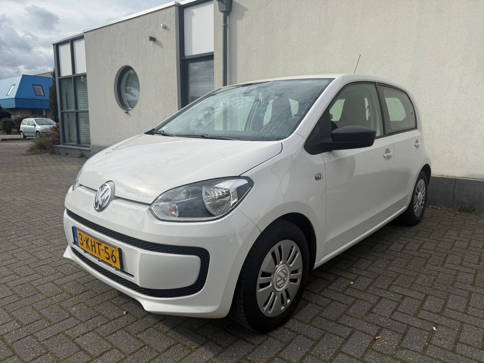 Volkswagen up! 1.0 44KW 5D 2013 Wit Airco/Apk!, Auto's, Voorwielaandrijving, Dealer onderhouden, Stof, 840 kg