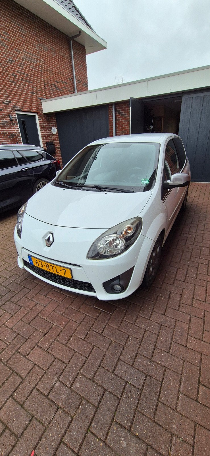Renault Twingo 1.2 16V 2011 Wit, 839 kg, Twingo, Zwart, 4 cilinders