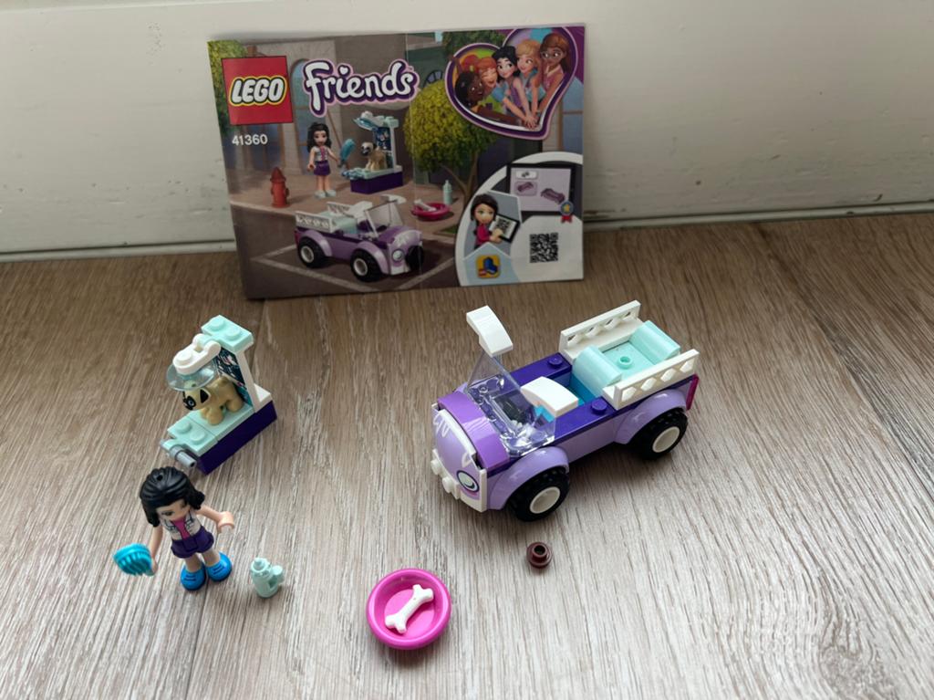 Lego Friends 41360 Emma's mobiele dierenkliniek, Ophalen of Verzenden, Zo goed als nieuw