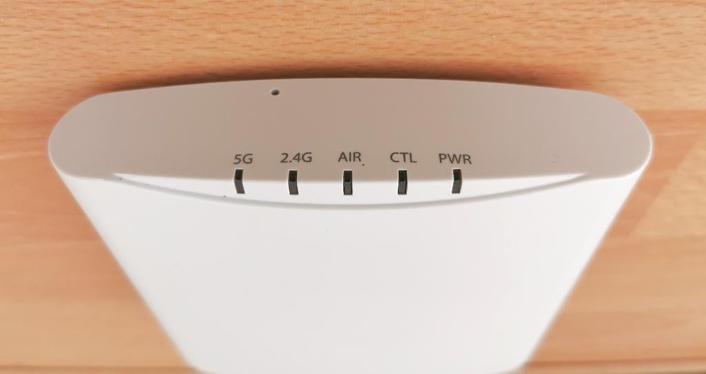 Ruckus ZoneFlex R310 Access Point, Computers en Software, Accesspoints, Zo goed als nieuw, Ophalen of Verzenden