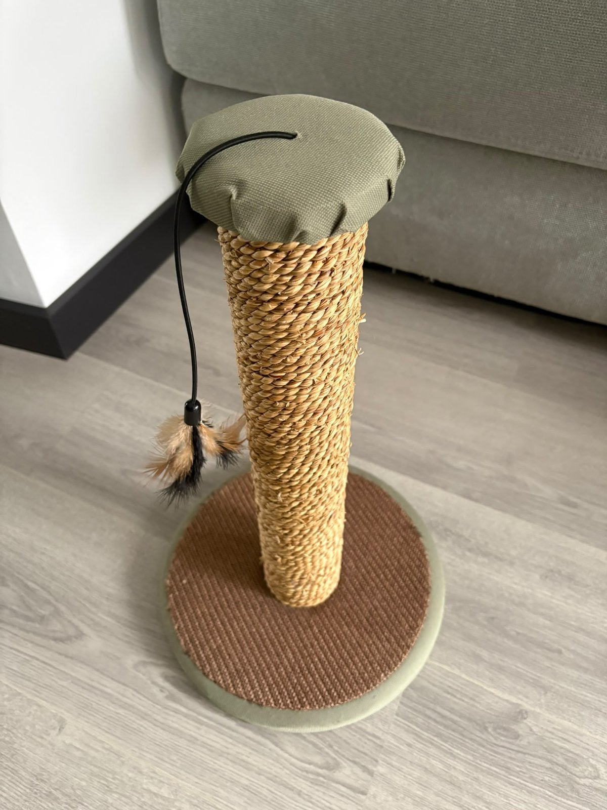 Katten krabpaal, Ophalen, Zo goed als nieuw, Krabpaal