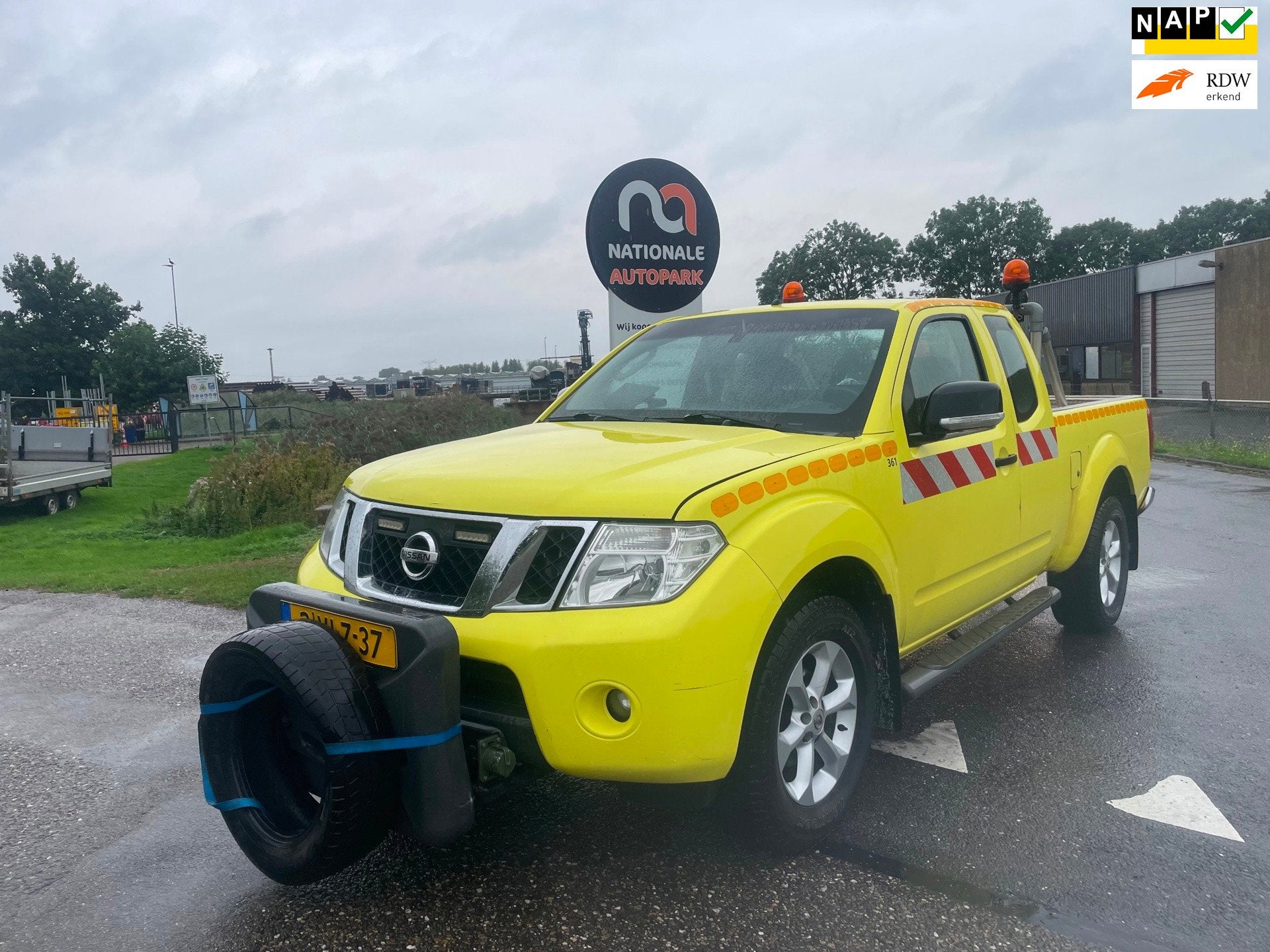 Nissan Navara 2.5 DCI | 2011 | king Cab | Strooiwagen, Euro 5, Gebruikt, Overige modellen, Origineel Nederlands