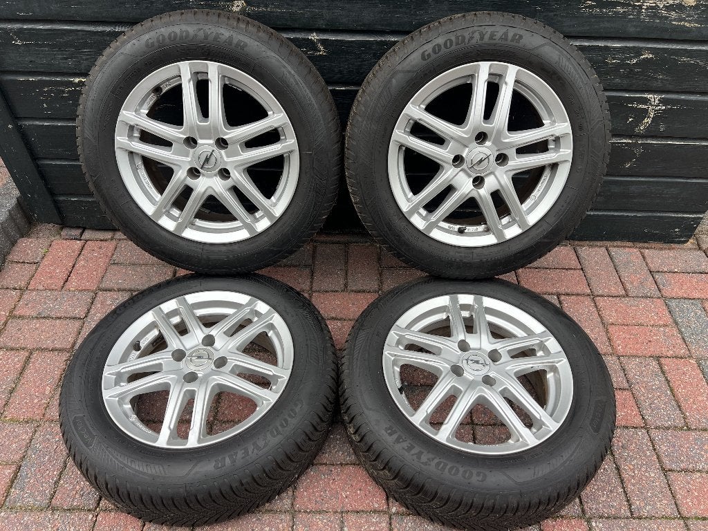 4 Velgen met nieuwe banden, Auto-onderdelen, Banden en Velgen, Ophalen, 15 inch, Banden en Velgen, Nieuw