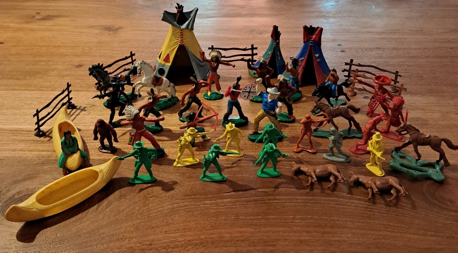 Grote partij vintage plastic cowboys en indianen jaren 60/70, Ophalen of Verzenden, Gebruikt
