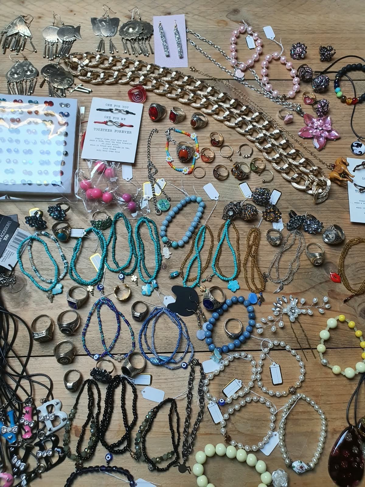 Grote partij diverse sieraden - lot sieraden, Overige materialen, Overige kleuren, Verzenden, Met bedels of kralen