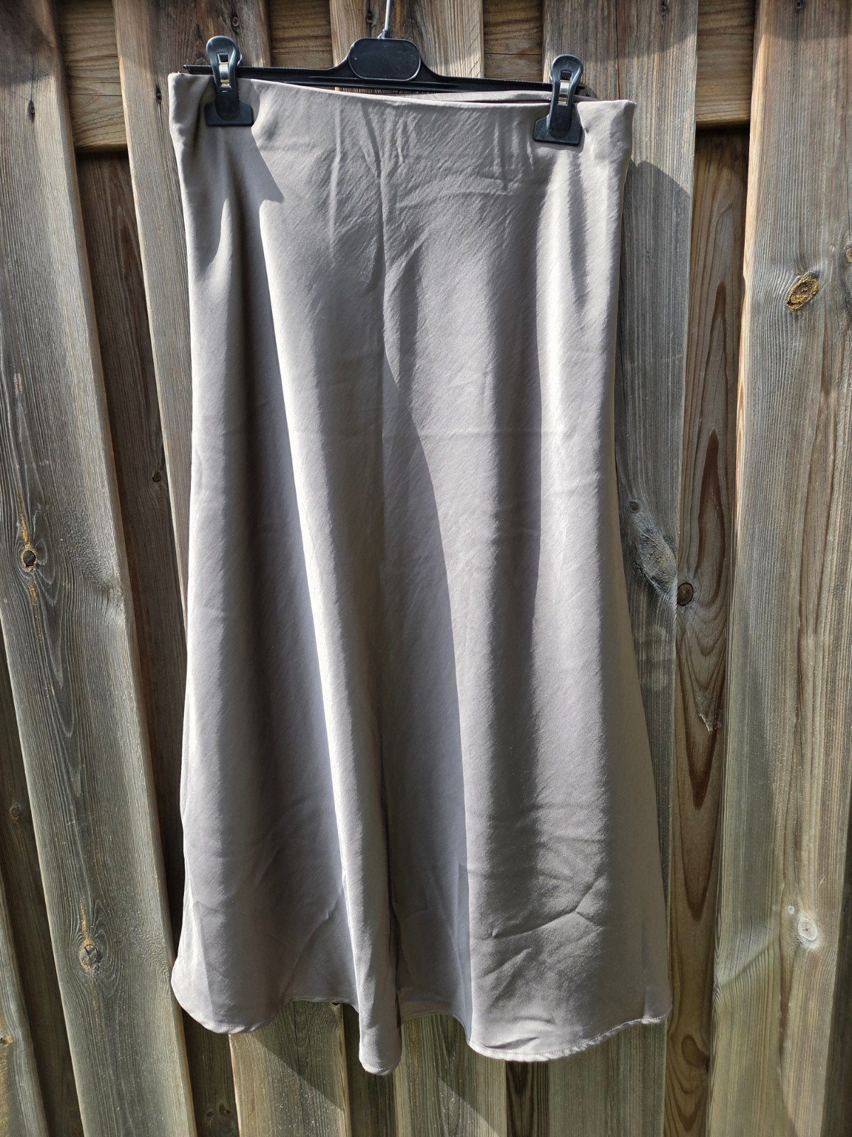 lange taupekleurige rok maat 40, Maat 38/40 (M), Neo Noir, Bruin, Ophalen of Verzenden