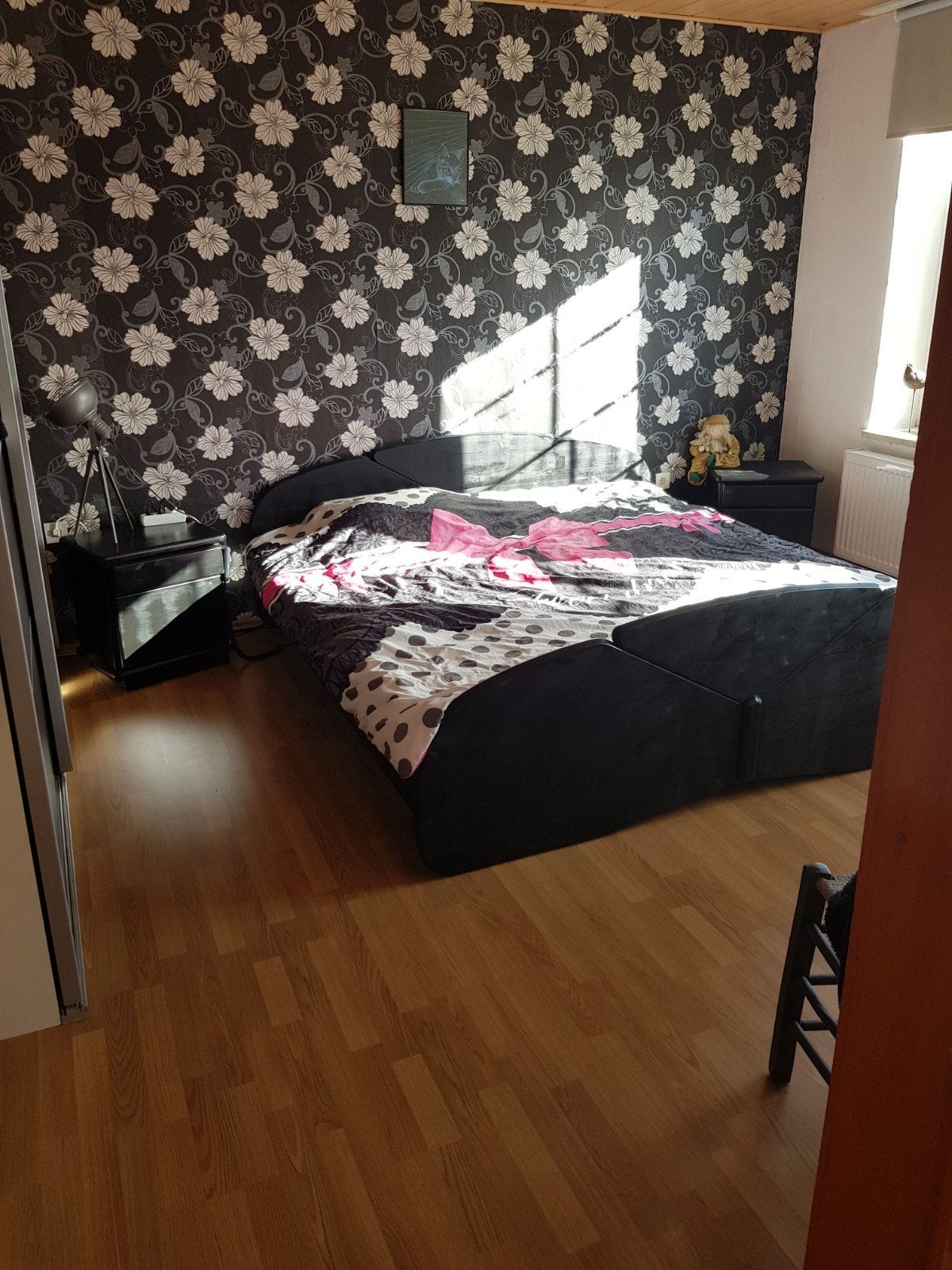 2 persoons bed 180 bij 2 meter, Ophalen, Gebruikt, Zwart, Tweepersoons