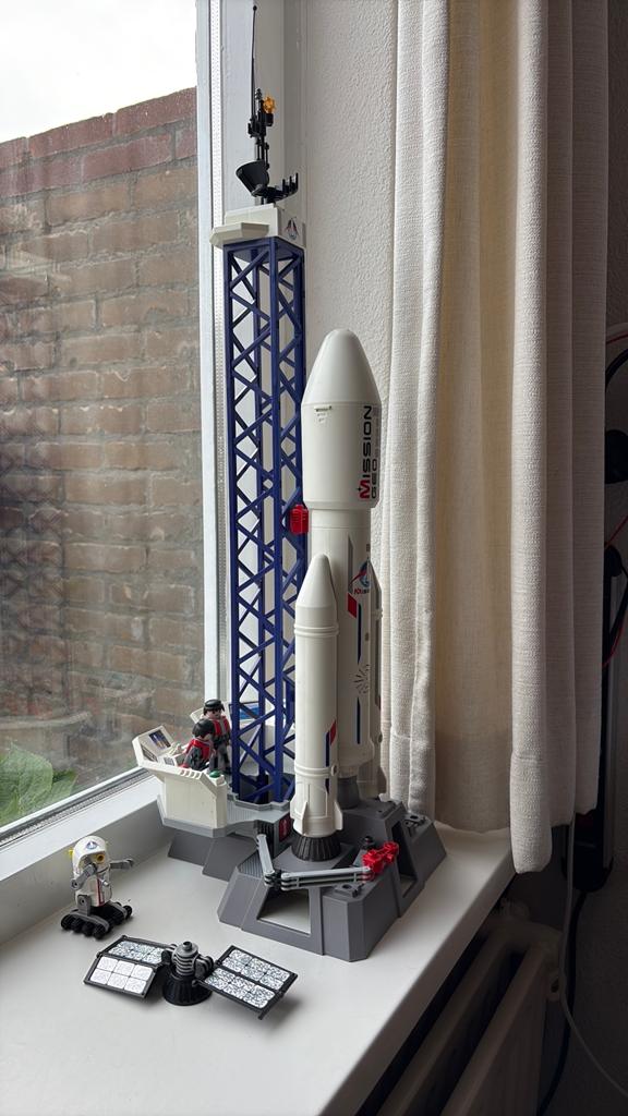 Playmobil mission Geo Nasa spaceshuttle, Kinderen en Baby's, Speelgoed | Playmobil, Ophalen of Verzenden, Zo goed als nieuw