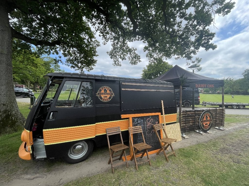Peugeot J7 Oldtimer Food truck 1975 (Moet weg!), foto 3