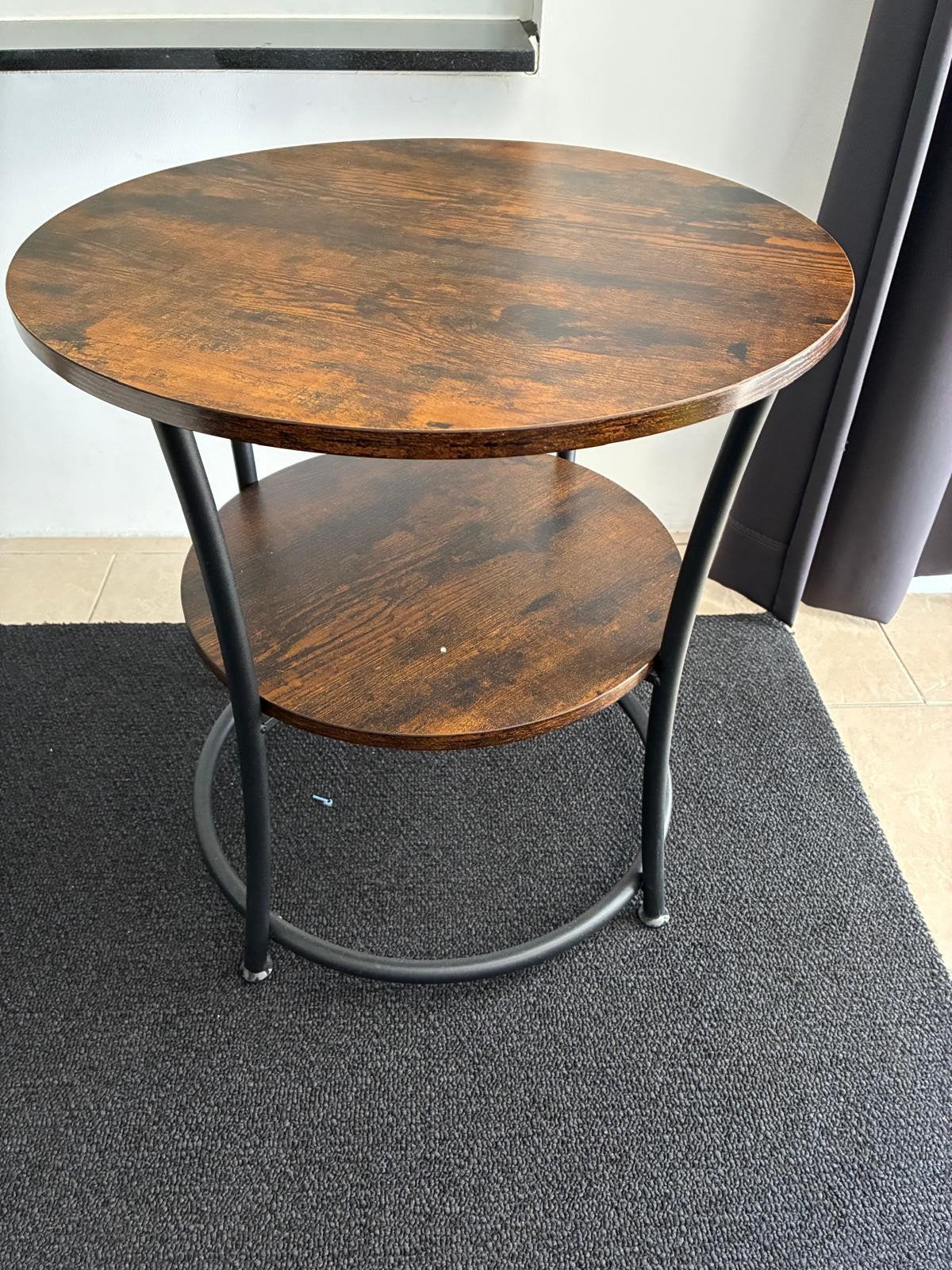 Leuke bijzettafel, Ophalen, Zo goed als nieuw