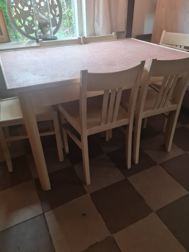 Bijna antieke houten keukentafel met 6 stoelen, Ophalen