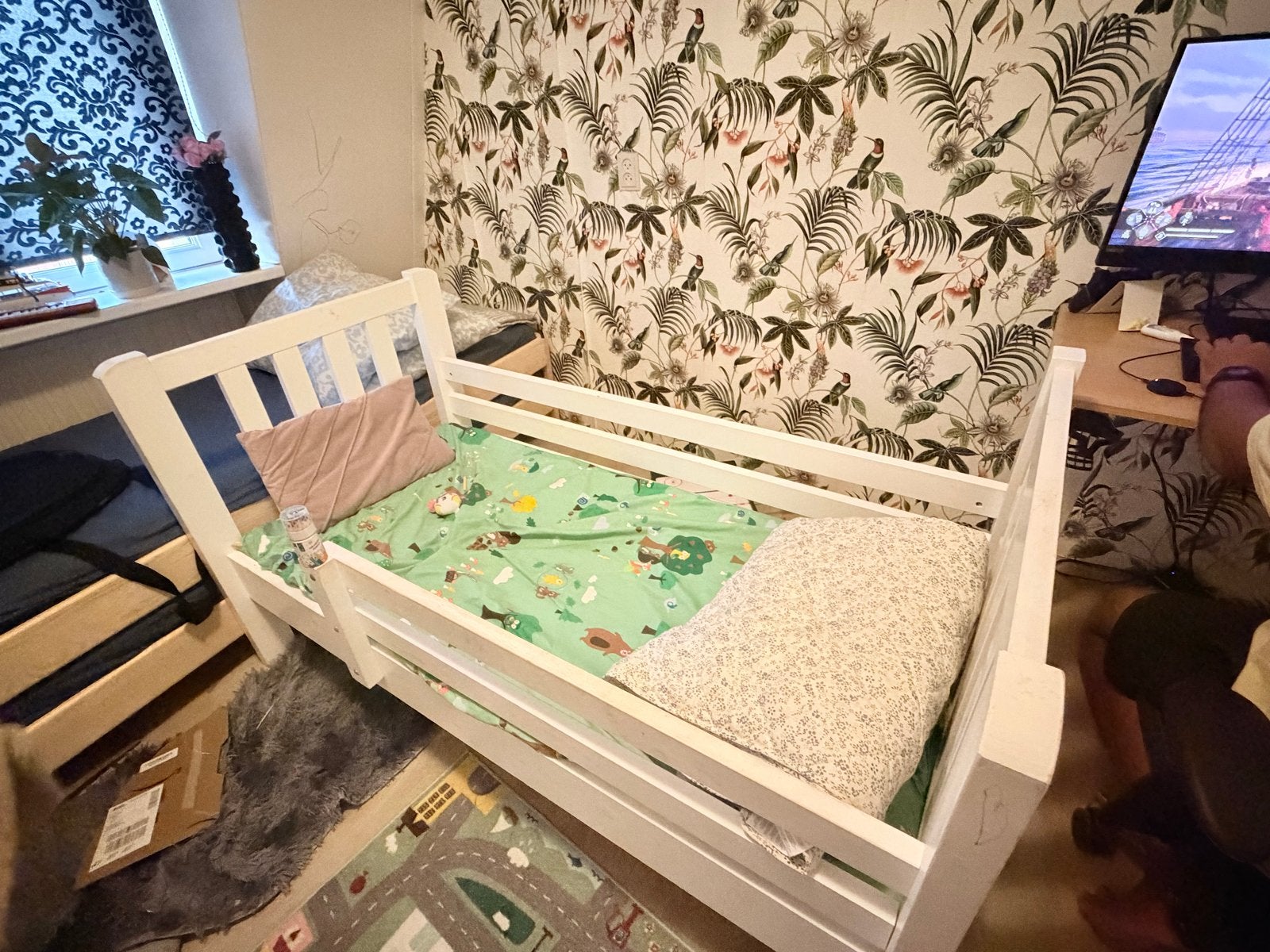 Kinderbed met nieuw matras en hoezen, Ophalen, Gebruikt, Matras