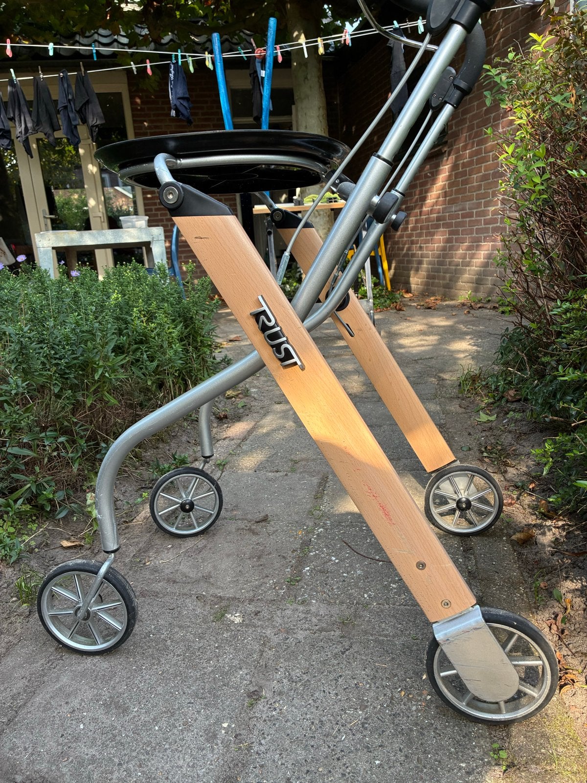 Binnen rollator, Diversen, Ophalen, Lichtgewicht, Zo goed als nieuw