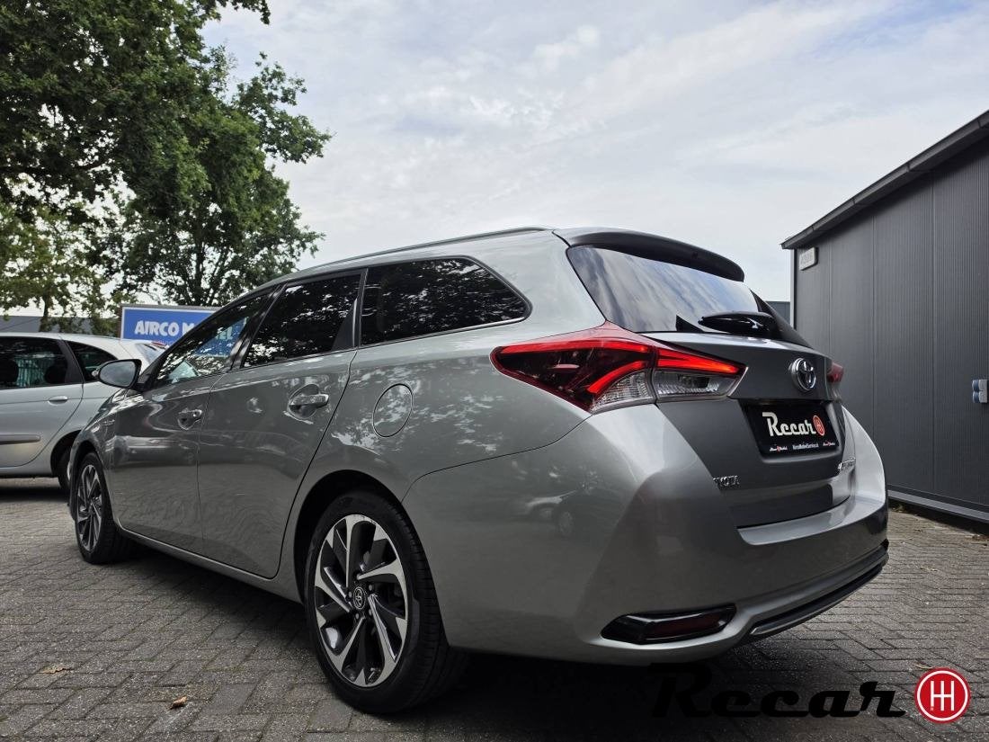 Toyota Auris Touring Sports - 1.8 Hybrid Dynamic/Navi/Camera, Auto's, Toyota, Automaat, Gebruikt, Euro 6, 4 cilinders