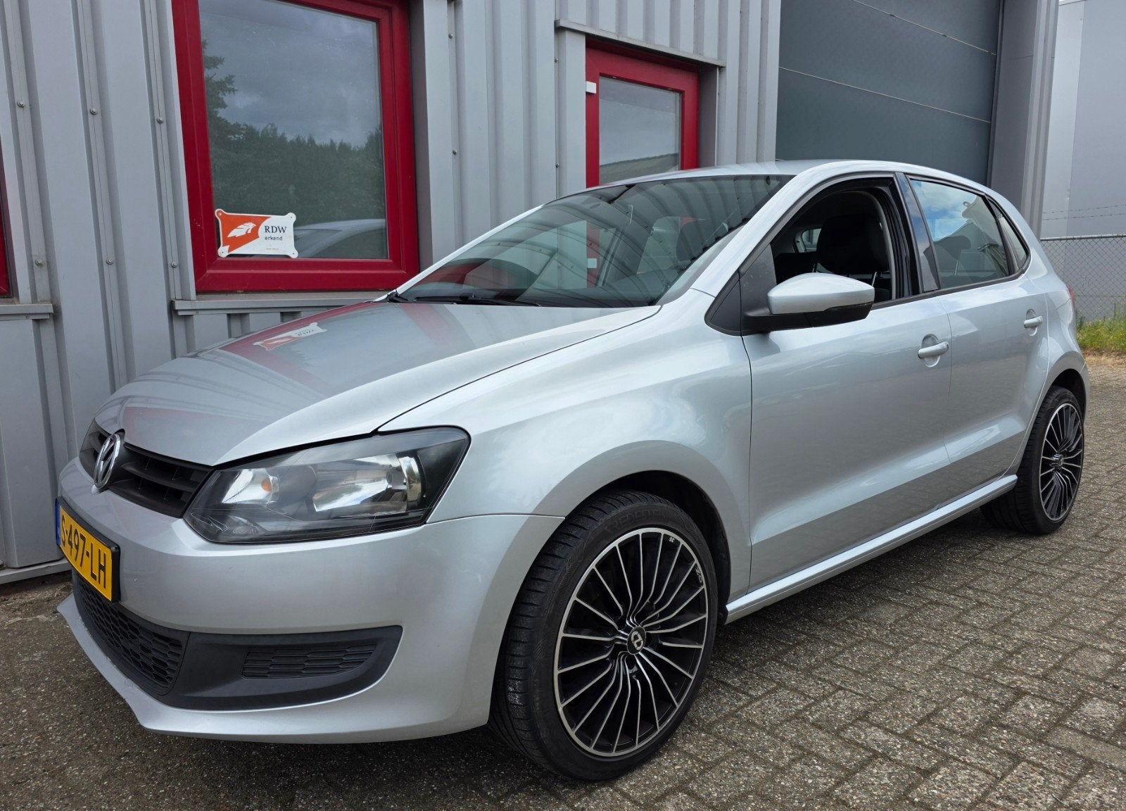 ✅ Volkswagen Polo 1.2 Airco, 5 Deurs, Lm. Velgen, Nieuwe APK, Voorwielaandrijving, 40 €/maand, 1198 cc, Bedrijf