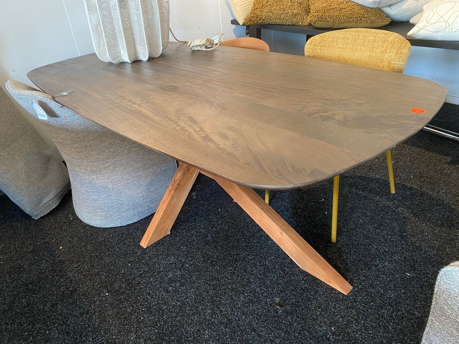 Massief mangohouten eettafel deens ovaal200x100 met spinpoot, Ophalen, 100 tot 150 cm, Vier personen, Ovaal