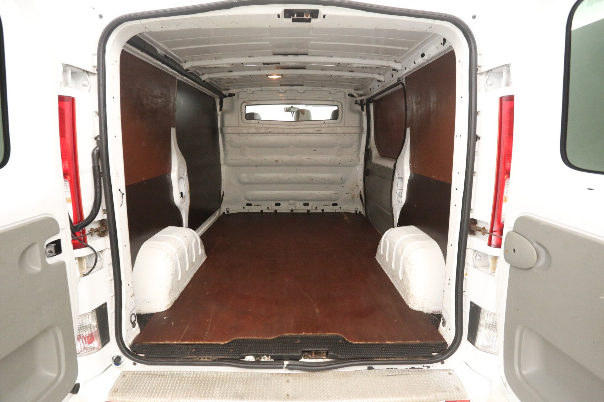 Renault Trafic 2.0 dCi T27 L1H1 | 3 Zits | Trekhaak | Parkee, Auto's, Voorwielaandrijving, Stof, 4 cilinders, 2000 kg