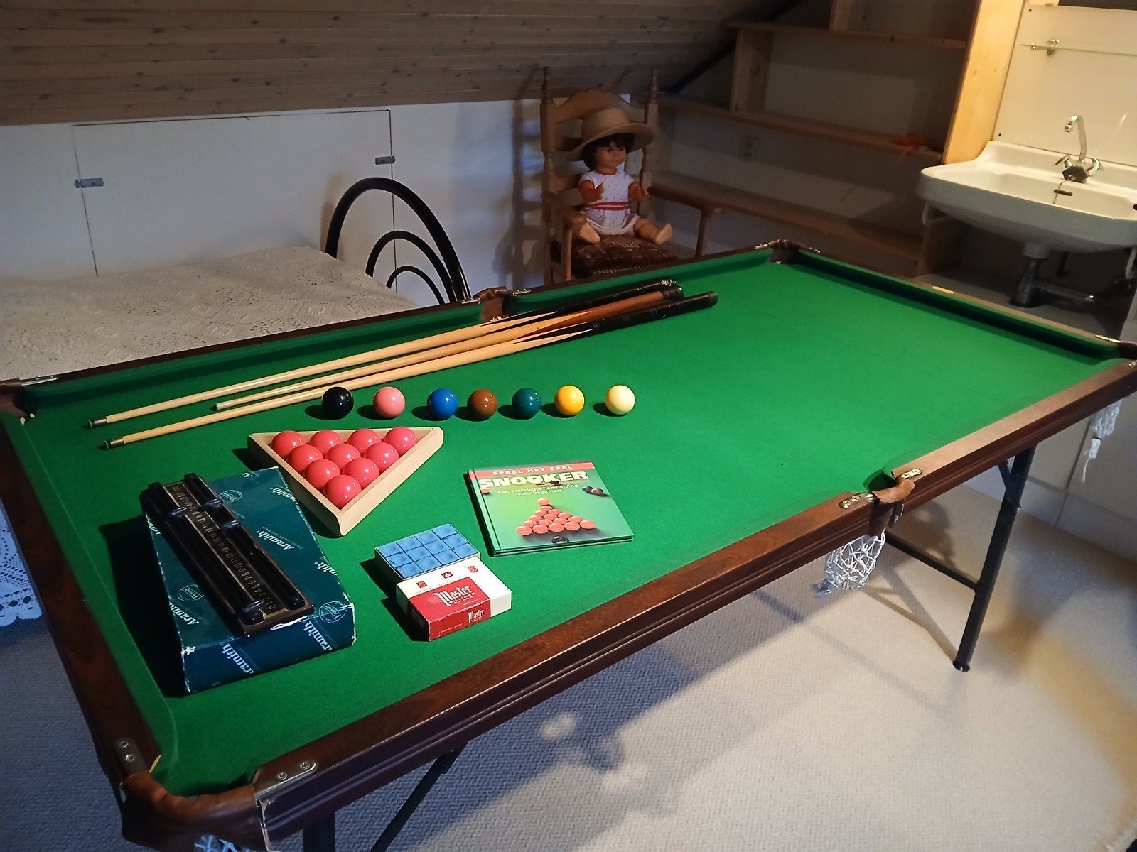 pooltafel met toebehoren, Ophalen, Gebruikt, Pooltafel