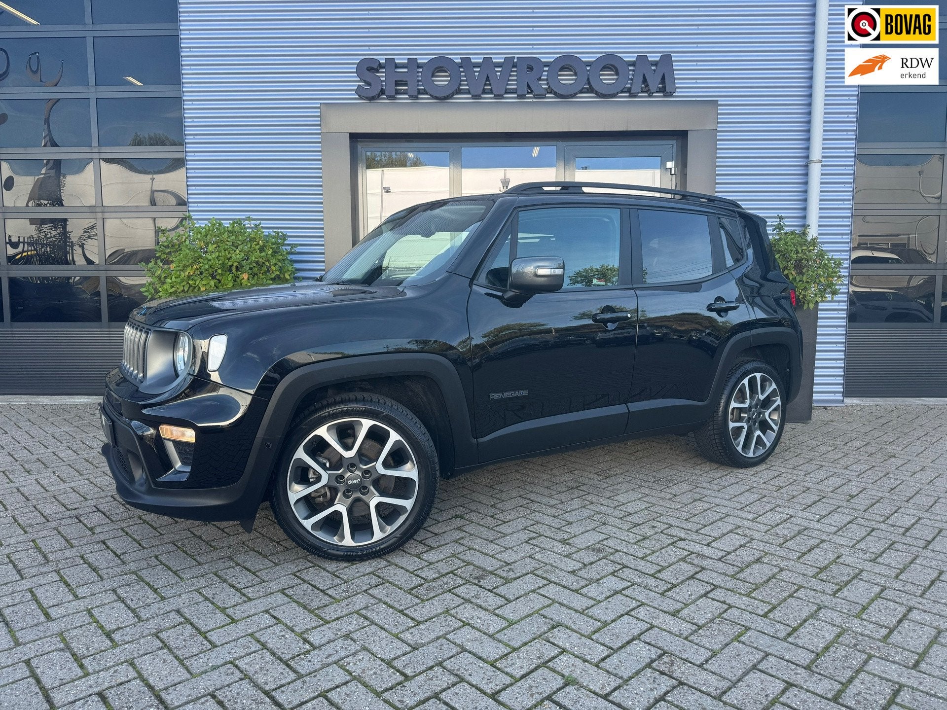 Jeep Renegade 4xe 240 Plug-in Hybrid Electric S AUTOMAAT|CAM, Auto's, Automaat, Dealer onderhouden, Stof, Gebruikt