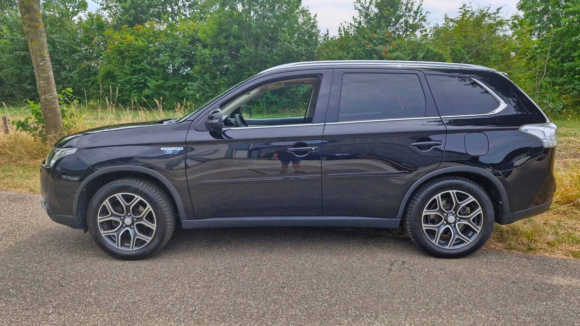 Mitsubishi Outlander 2.0 PHEV Instyle X-Line 121PK | Rijklaa, Auto's, Mitsubishi, Zwart, 4 cilinders, Zwart, Vierwielaandrijving