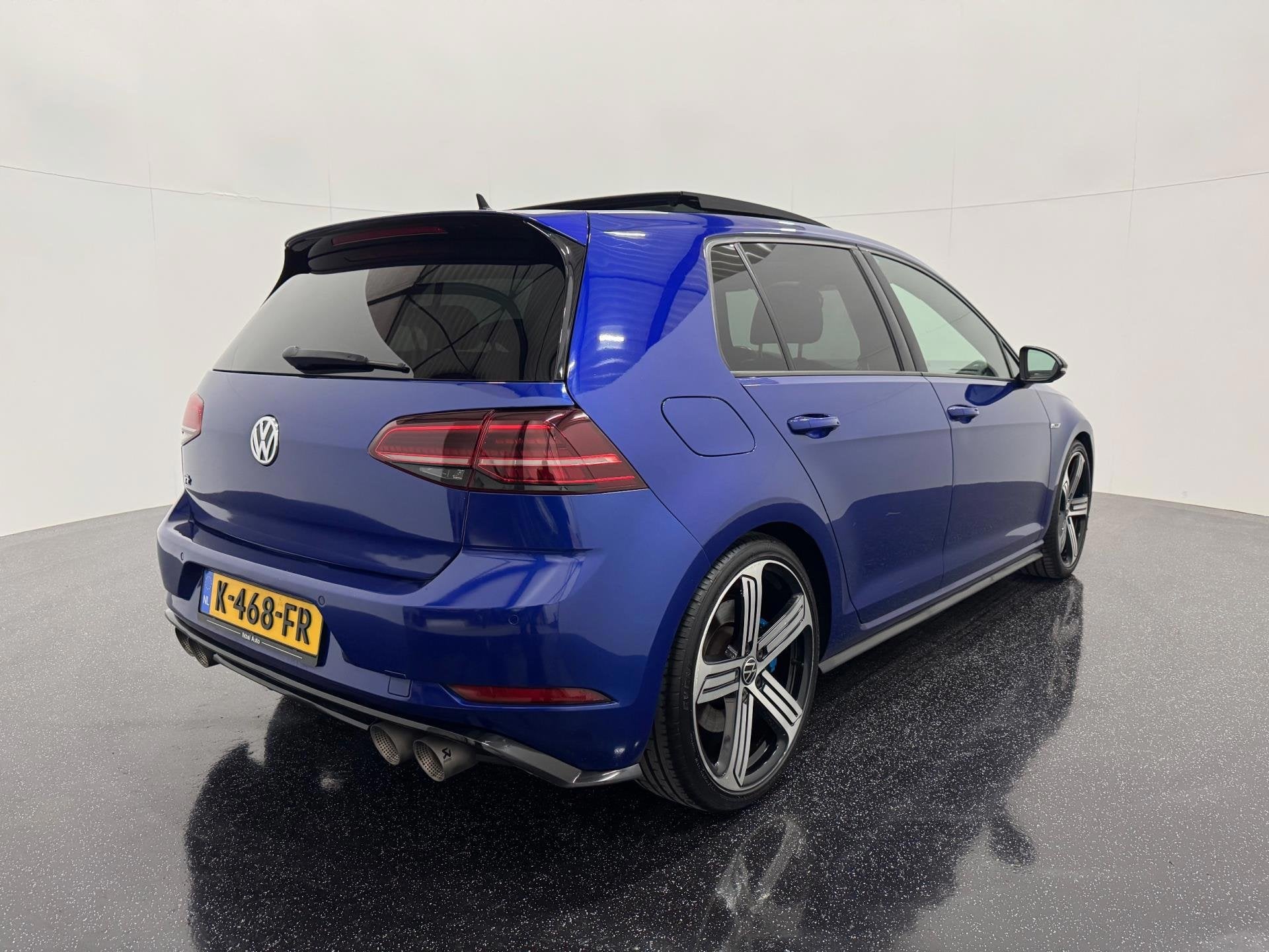 Volkswagen Golf 2.0 TSI 4Motion R PANO / AKRAPOVIC / Ad. Cru, Auto's, Volkswagen, Gebruikt, Euro 6, 4 cilinders, 1984 cc