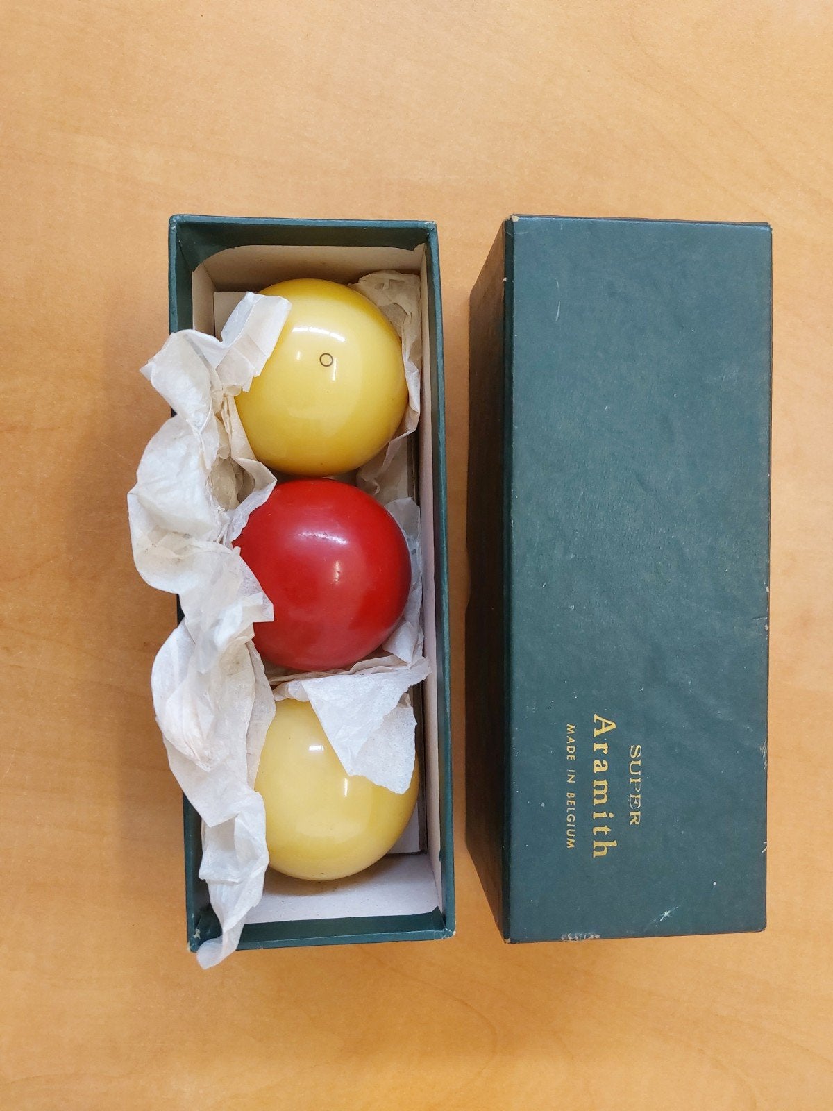 Super Aramith biljartballen set in doos, Sport en Fitness, Verzenden, Gebruikt, Biljarttafel