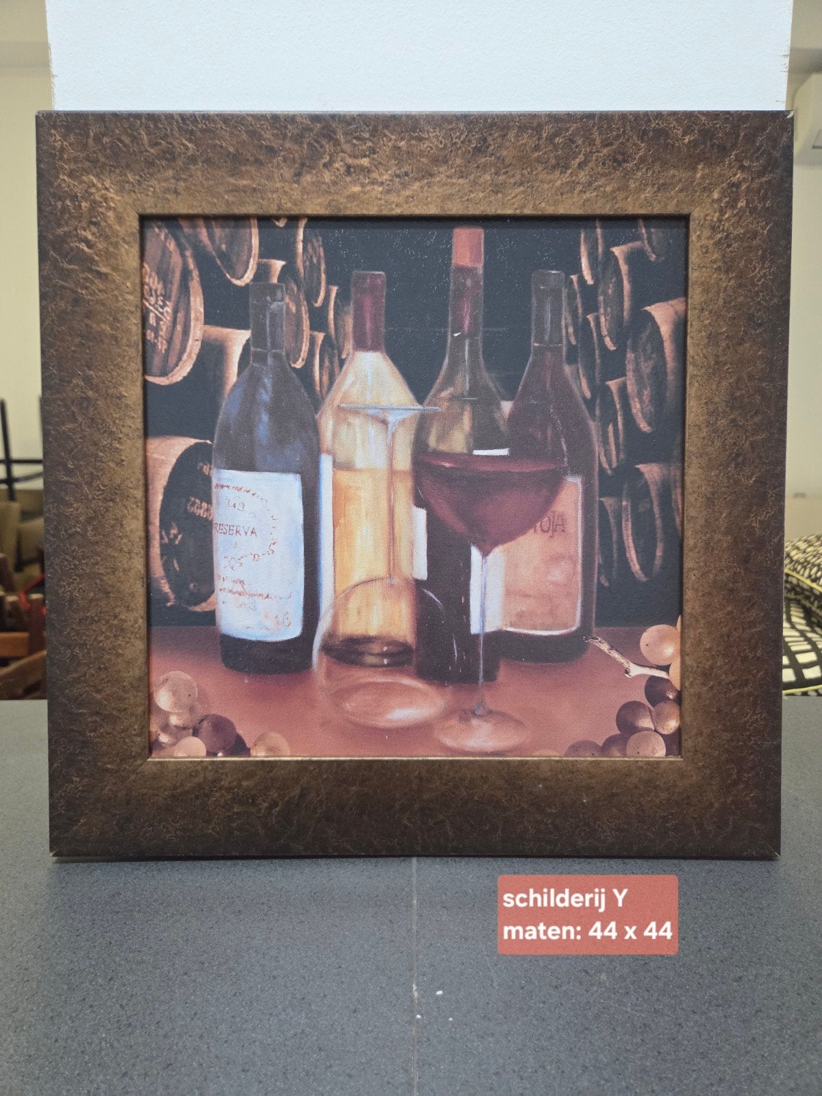 Schilderij met Wijnflessen en Druiven, Ophalen