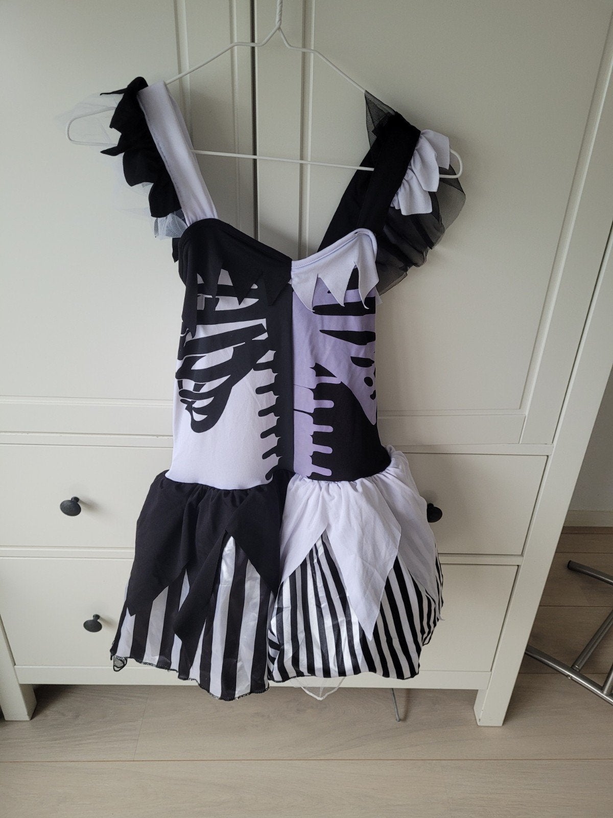 Skelettenjurk Halloween kostuum - Maat 146/152, Ophalen of Verzenden, Nieuw, Maat 38/40 (M), Halloween