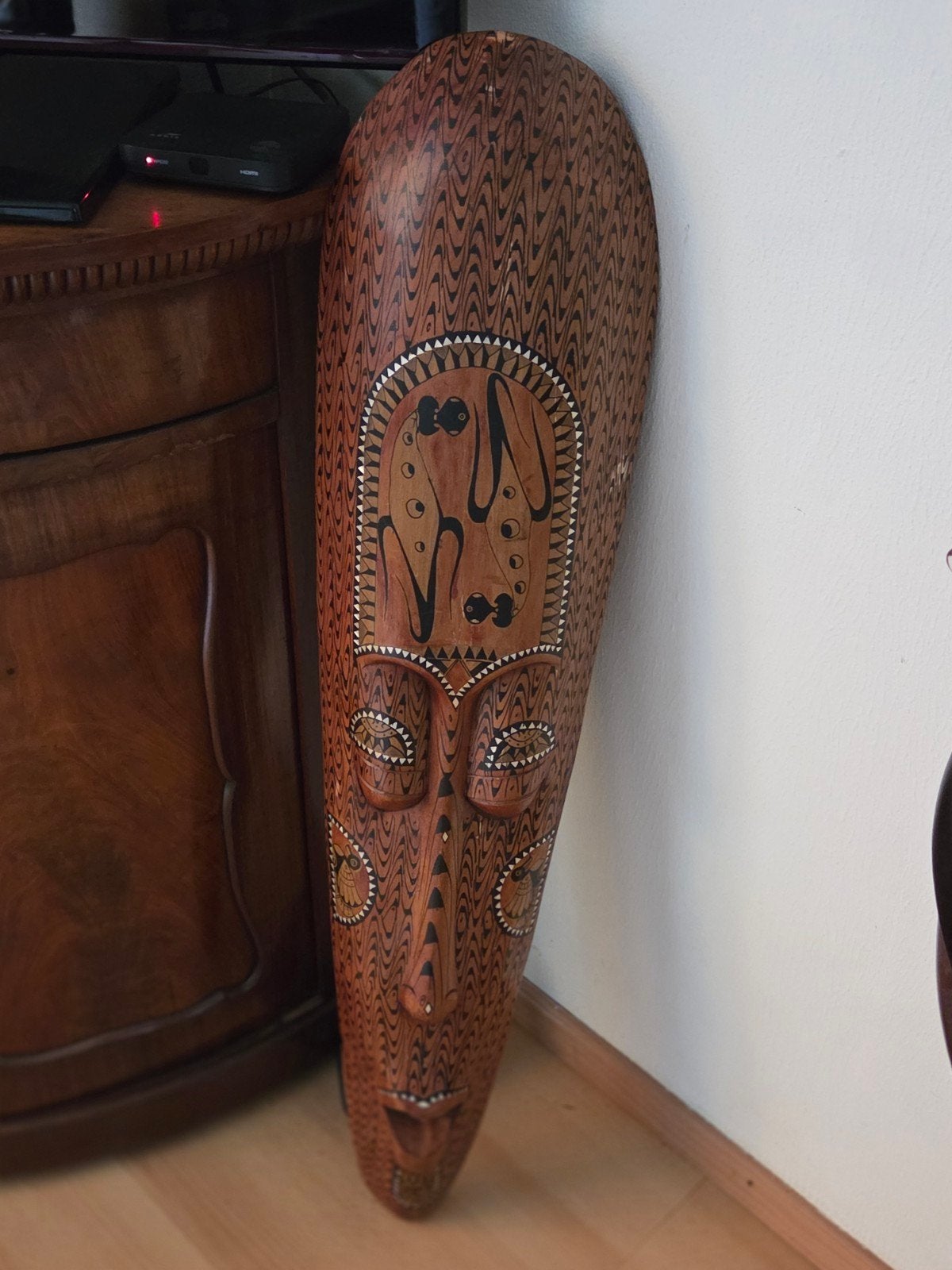 Decoratief houten masker uit Papoea-Nieuw-Guinea, Antiek en Kunst, Hout, Bruin, Masker, Papoea-Nieuw-Guinea