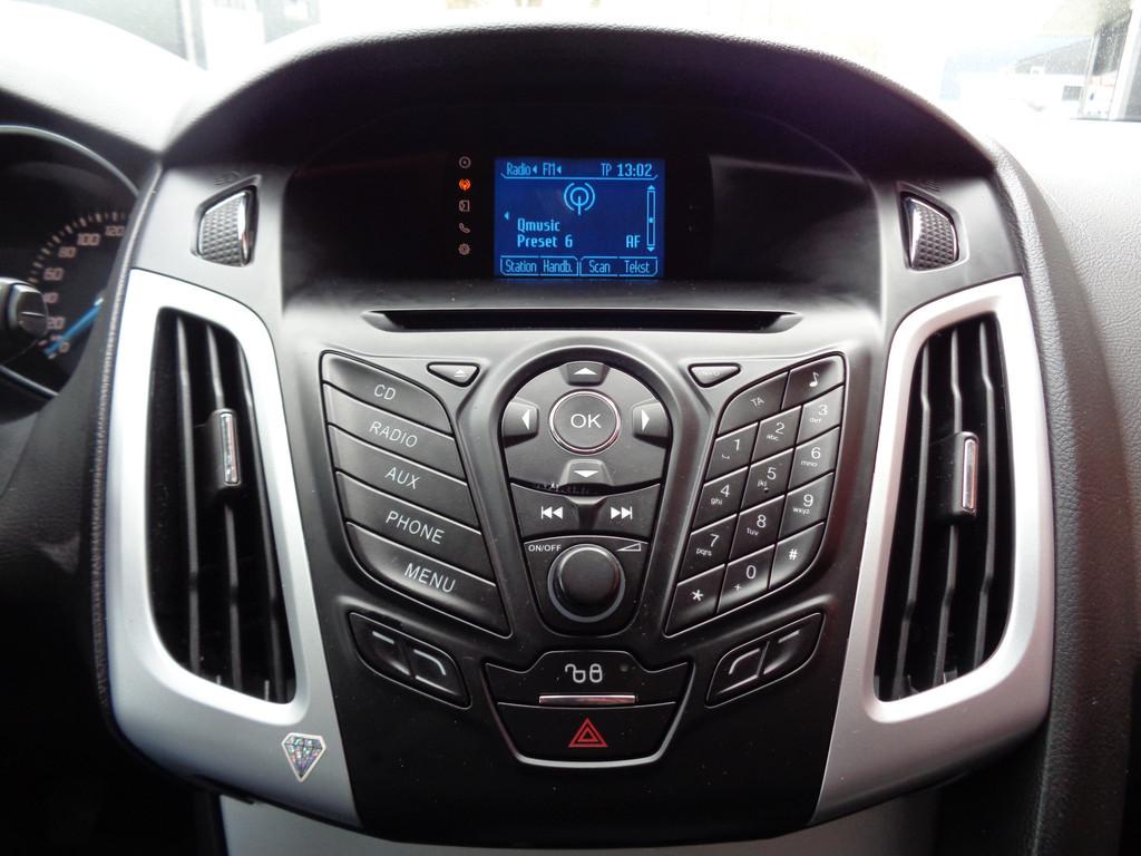 Ford FOCUS Wagon 1.0 EcoBoost Trend 126PK Airco LMV 6-BAK, Euro 5, Gebruikt, Handgeschakeld, 1216 kg