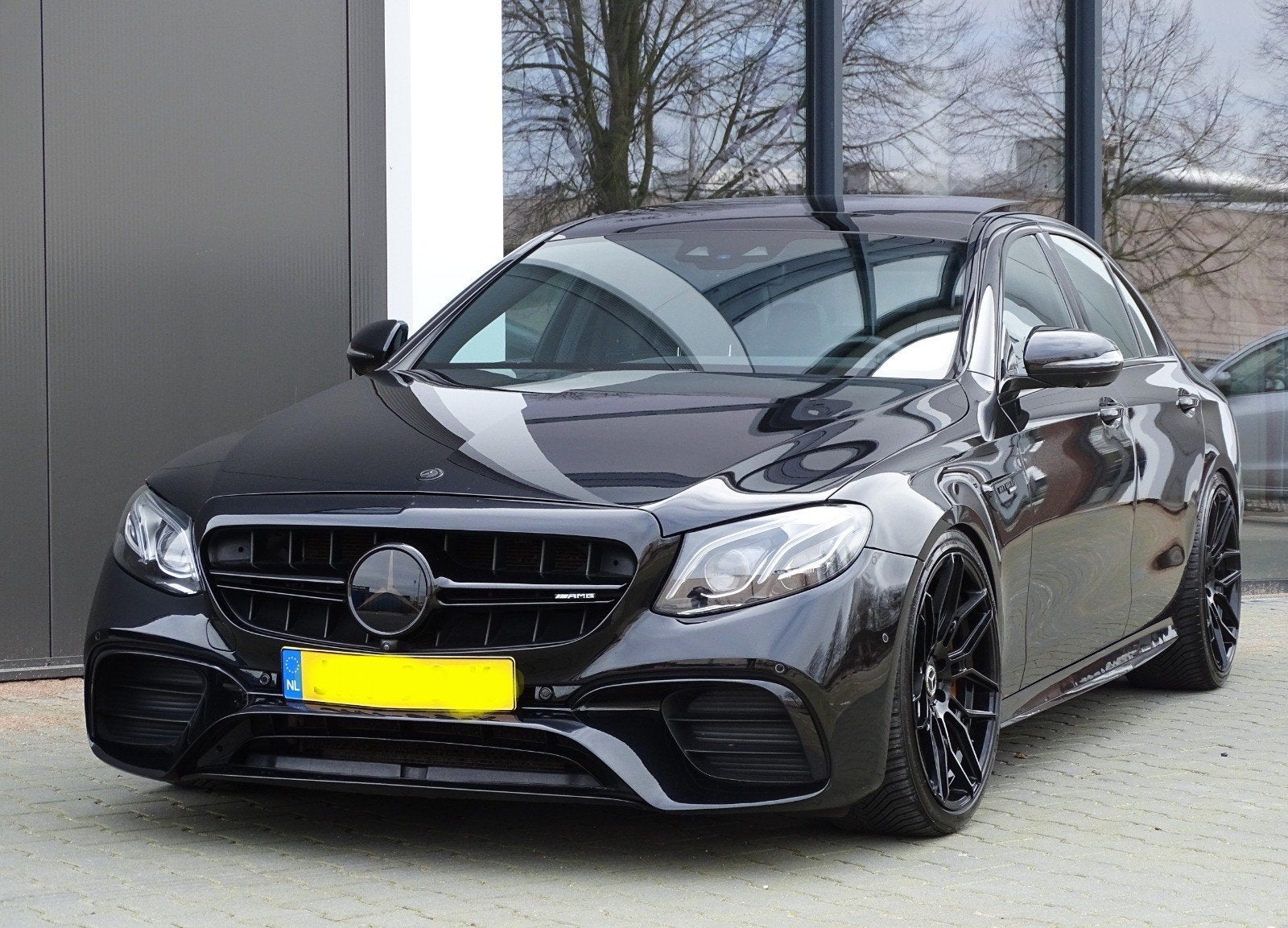 Mercedes-Benz E-Klasse E400 3.5V6 245KW 9G-TRON 4M 2016, Auto's, Zwart, Leder, Vierwielaandrijving, Dealer onderhouden