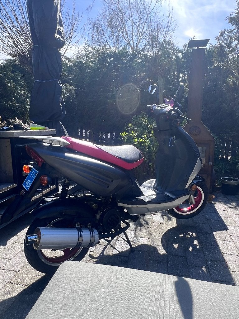 Scooter ZNEN ZN50QT-15B weinig km, Gebruikt, Benzine, Ophalen, Overige merken