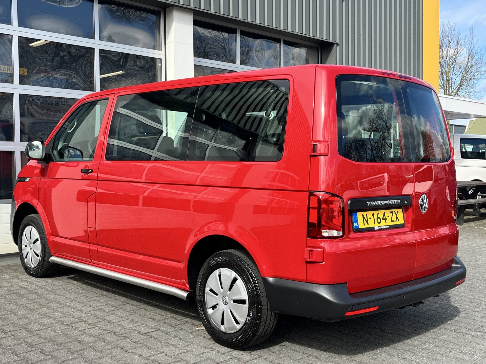Volkswagen Transporter Kombi 2.0 TDI L1H1 Comfortline 13999E, Auto's, Volkswagen, Voorwielaandrijving, Gebruikt, Euro 6, 241 €/maand