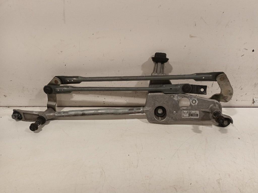 Ruitenwisser mechaniek voor Peugeot 308, Onderdelen@venauto.nl, Van der Ven Autorecycling B.V., Gebruikt, Ettenseweg 76, 4706 PB Roosendaal, The Netherlands