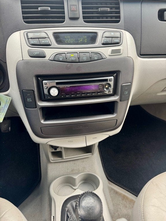 Hyundai TRAJET 2.0i CVVT Dynamic Motion LEER CLIMA 7 PERS NA, Auto's, Hyundai, 4 cilinders, 7 stoelen, Zwart, Euro 4